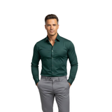 Chemise cintrée à manches longues avec col classique et tissu extensible