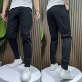 Pantalon Chino Fuselé Coupe Ajustée