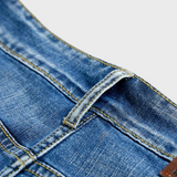 Short en Denim Coupe Ajustée