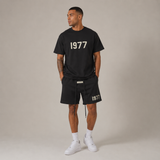 Ensemble Court Premium avec Imprimé Graphique – Oversized, Confortable et Intemporellement Stylé