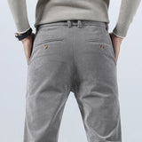 Pantalon Chino Texturé Coupe Fuselée