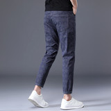 Pantalon à Carreaux Fuselé Style Contemporain