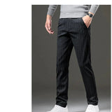 Pantalon Texturé à Motif Géométrique Discret