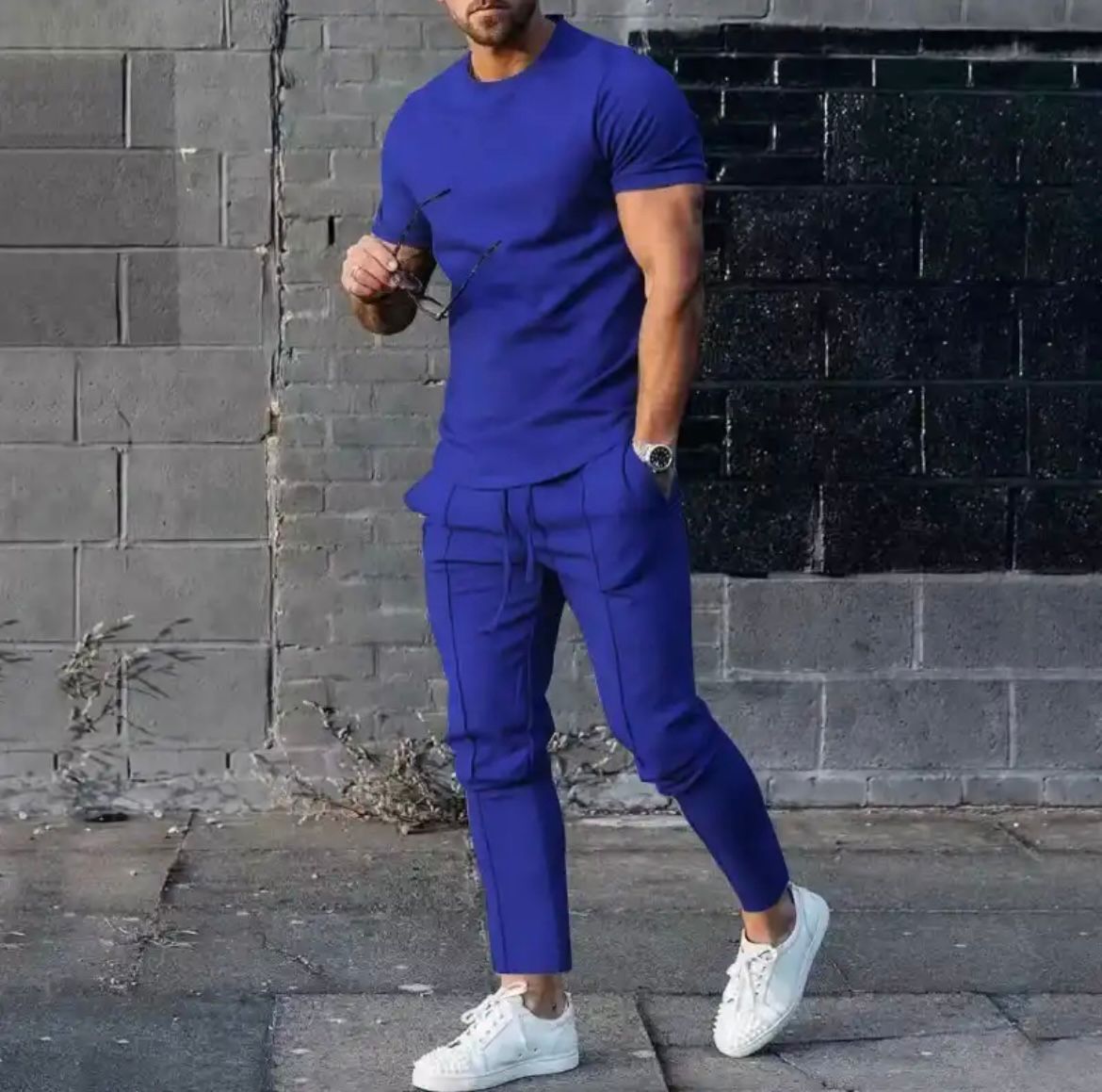 Ensemble T-Shirt et Pantalon Assortis