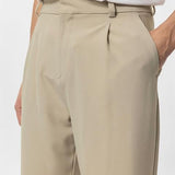 Pantalon Habillé à Pinces Coupe Épurée