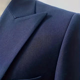 Costume trois pièces homme coupe slim avec gilet croisé
