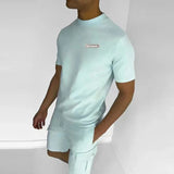 Ensemble T-Shirt et Short Assortis