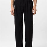 Pantalon Habillé à Pinces Coupe Droite Élégante